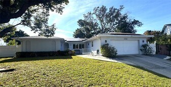 1702 Hickorywood Ln in Orlando, FL - Building Photo