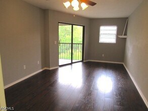 10022 Oxfordshire Ln SW in Ft. Myers, FL - Building Photo - Building Photo