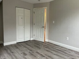 7 Balcomb St, Unit 2 in Salem, MA - Building Photo