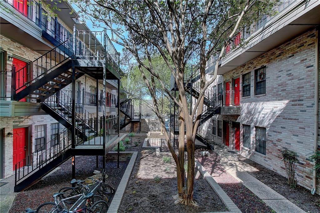 2216 San Gabriel St, Unit 309 in Austin, TX - Building Photo