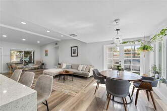 1704 SW 9th St in Fort Lauderdale, FL - Building Photo - Building Photo