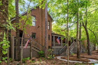 62 Hawthorn St in Birmingham, AL - Building Photo - Building Photo