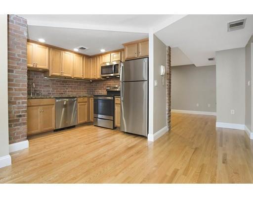 property at 95 Gainsborough St