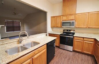 1218 Mission St in Duncanville, TX - Building Photo - Building Photo