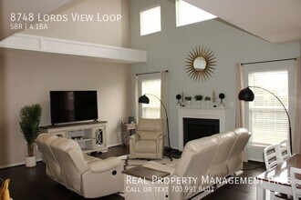 8748 Lords View Loop in Gainesville, VA - Building Photo - Building Photo