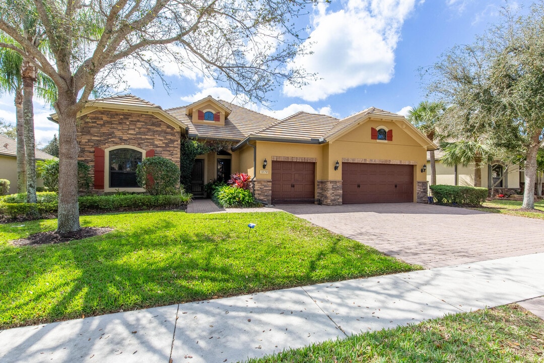3170 Siena Cir in Wellington, FL - Building Photo