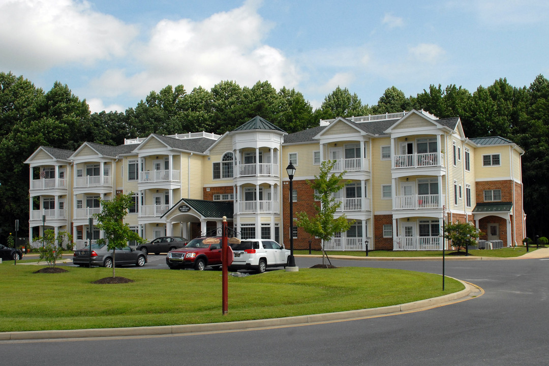 Hampton Circle in Seaford, DE - Foto de edificio