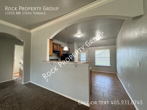 11916 NW 136th Terrace in Piedmont, OK - Building Photo - Building Photo