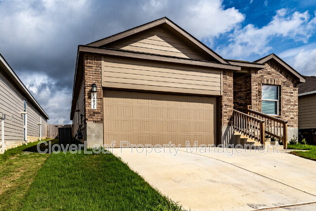 14031 Southton Basin in San Antonio, TX - Building Photo - Building Photo