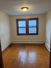 903 Price St, Unit 903 price st in Scranton, PA - Foto de edificio - Building Photo