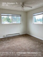 5804 Hwy Pl, Unit 12 in Everett, WA - Building Photo - Building Photo