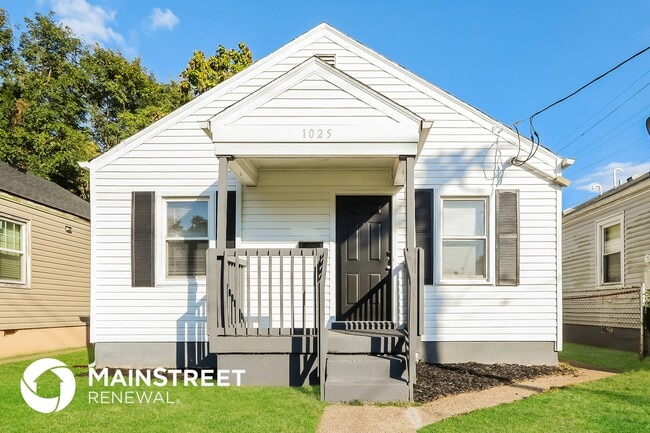 property at 1025 S 40th St