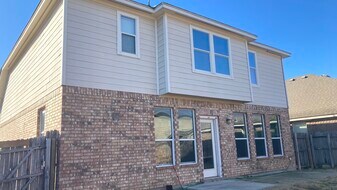 340 Turquoise Dr in Fort Worth, TX - Building Photo