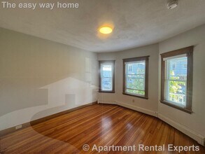 29 Frederick Ave in Medford, MA - Building Photo - Building Photo
