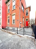2259 Loth St in Cincinnati, OH - Building Photo