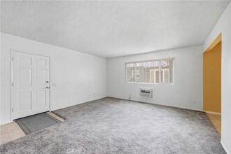 782 Lewis St in Pomona, CA - Building Photo - Building Photo