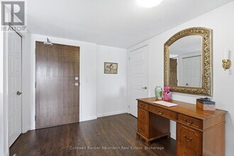 17 Kay Cres in Guelph, ON - Building Photo - Building Photo