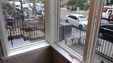 1425 5th St NW, Unit #1 in Washington, DC - Building Photo - Building Photo