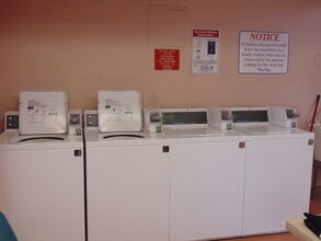 100 Pulsipher Ln in Mesquite, NV - Building Photo - Building Photo