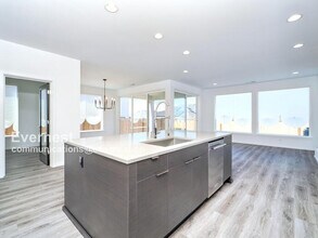 10823 17th Pl SE in Lake Stevens, WA - Building Photo - Building Photo
