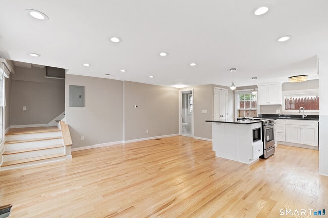 property at 601 Chapel St