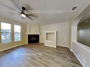 869 Lariat Loop in Galt, CA - Building Photo - Building Photo