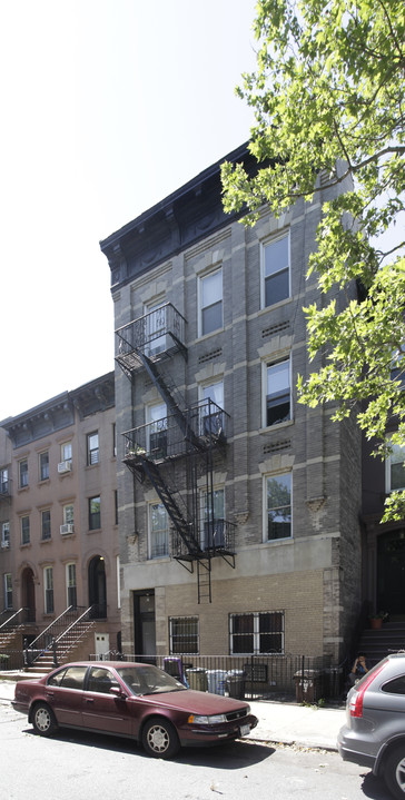 148 President St in Brooklyn, NY - Building Photo