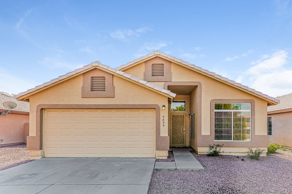 4853 E Harmony Ave in Mesa, AZ - Building Photo