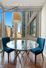 225 E 34th St in New York, NY - Building Photo - Building Photo