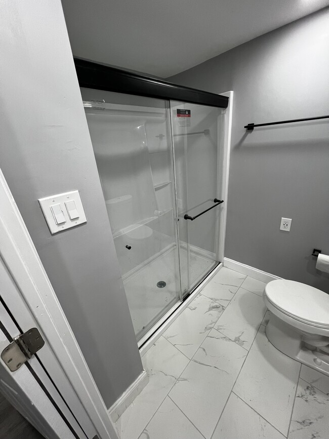 6007 Torresdale Ave in Philadelphia, PA - Building Photo - Building Photo