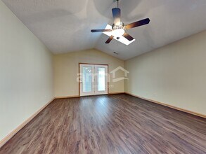 2160 Schwinn Ave in Xenia, OH - Building Photo - Building Photo