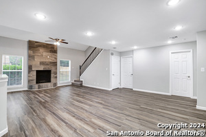 6111 Walking Gait Dr in San Antonio, TX - Building Photo - Building Photo