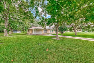 8713 Wayfarer Ln in Houston, TX - Building Photo - Building Photo