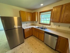 32 Emerson Mill Rd in Hampden, ME - Building Photo - Building Photo