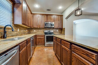 2714 Merida Ave in Fort Worth, TX - Building Photo - Building Photo