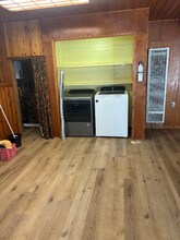 23988 Straight Way in Crestline, CA - Building Photo - Building Photo