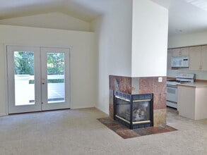 22605 4th Ave W in Bothell, WA - Building Photo - Building Photo