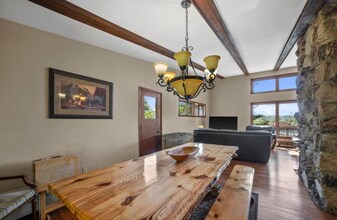 1104 Cavalier Dr in Waukesha, WI - Building Photo - Building Photo