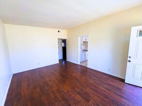 10371 24th St in Rancho Cucamonga, CA - Building Photo - Building Photo
