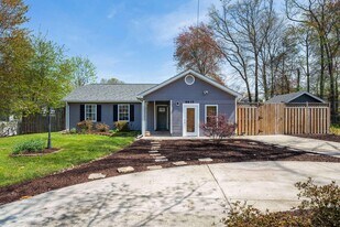 8635 Old Mt Vernon Rd in Alexandria, VA - Building Photo