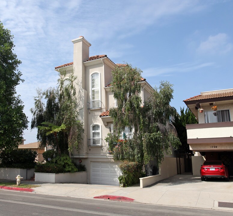 1733 Armacost Ave in Los Angeles, CA - Building Photo