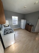 224 Park Ave in Manteca, CA - Building Photo - Building Photo