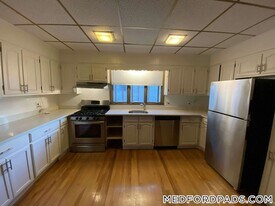 60 Pinkert St in Medford, MA - Building Photo