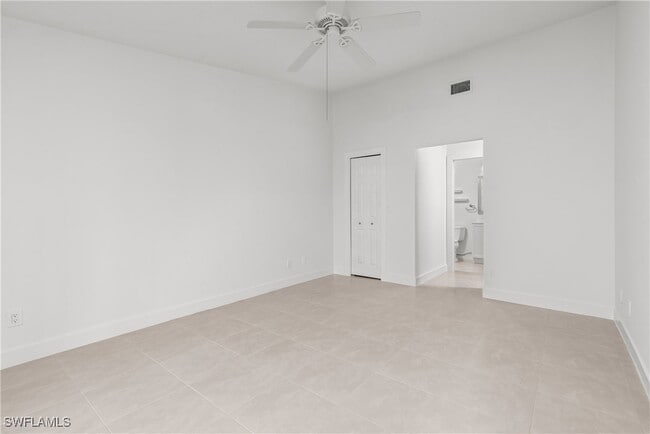 property at 1503 SW 51st Ln