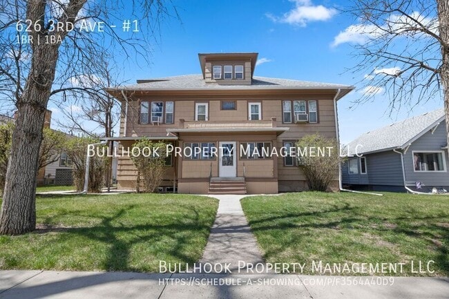 property at 626 3rd Ave