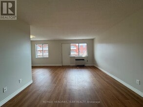 610 Lake St in St Catharines, ON - Building Photo - Building Photo