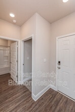7584 Burnside Lp in Bellview, FL - Building Photo - Building Photo