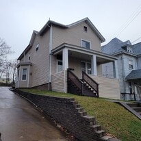 27 Warren St in Pittsburgh, PA - Building Photo