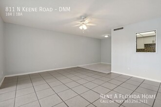 811 N Keene Rd in Clearwater, FL - Building Photo - Building Photo