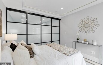 4014 Georgia Ave NW, Unit 1 BED 1 BATH MODERN in Washington, DC - Foto de edificio - Building Photo